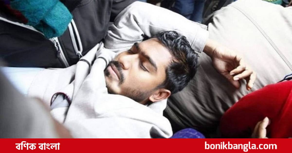 ছিনতাই মামলায় ভিপি নুর